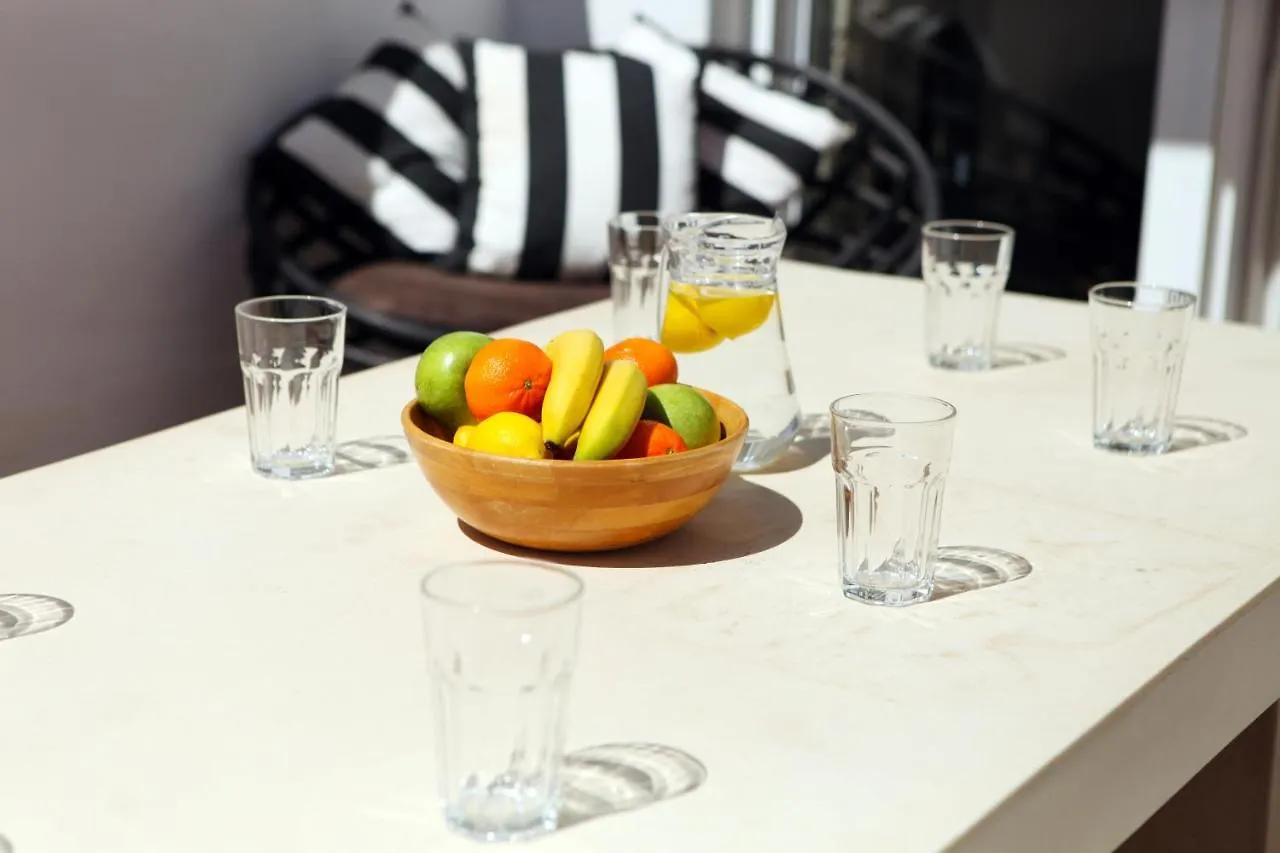 아파트 3 Bedroom Townhouse Benahavis Village